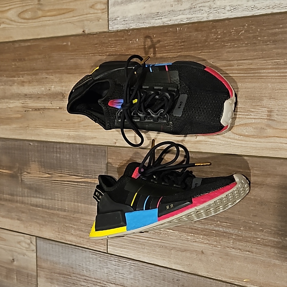 Adidas NMD R1 V2 Tokyo Nights (Youth)